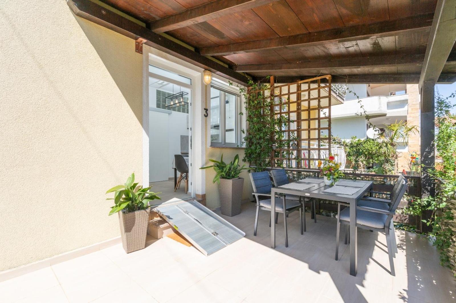 Trbovic Apartments Peaceful Stay With Free Parking, Pet-Friendly, And Bike Storage In อูมัค ภายนอก รูปภาพ